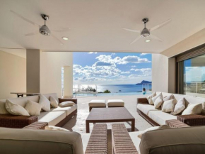 Luxurious villa in Altea Hills